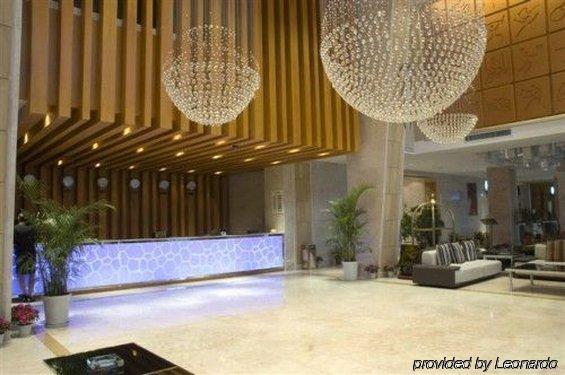 Sprot-Life Garden Hotel Wuhan Interior foto
